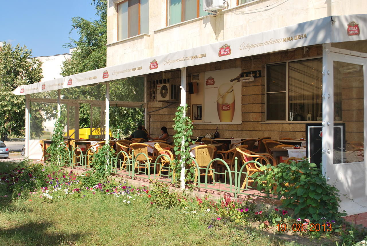 Отель Hotel Central Razgrad Razgrad-19