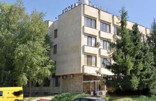 Отель Hotel Central Razgrad Razgrad-1